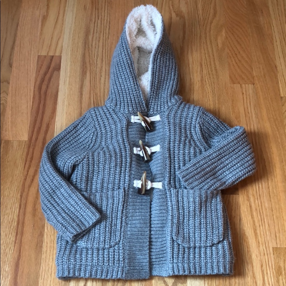 Tucker and Tate unisex cable knit sweater